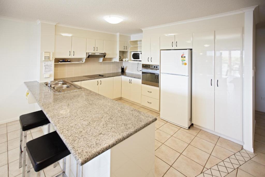 On The River Apartments Maroochydore Habitación foto